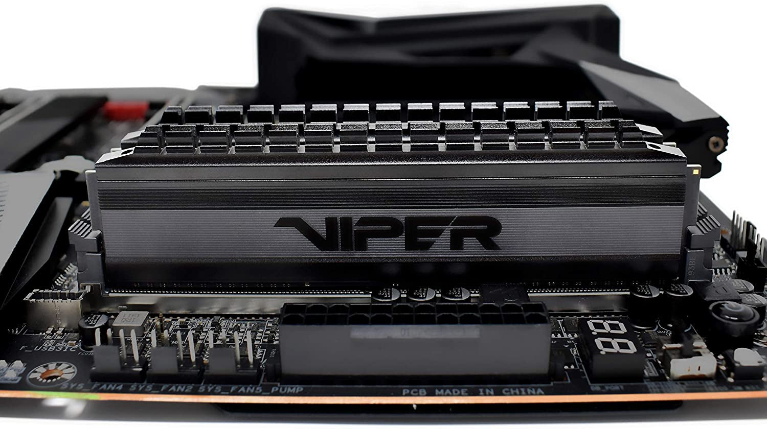 Patriot Viper 4 Blackout Series DDR4 16GB (2 x 8GB) 4266MHz Memory Kit